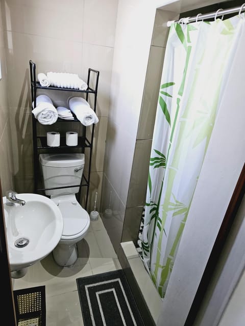 Evernice Guest House Bed and Breakfast in Cape Town