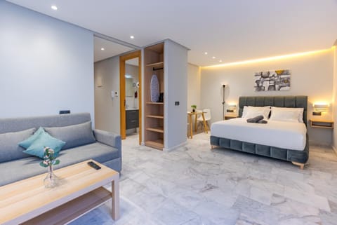 Photo of the whole room, Bedroom, safe, wardrobe