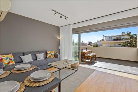 Balcony/Terrace, Living room