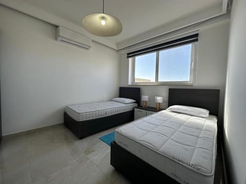 Bed, View (from property/room), Photo of the whole room, Bedroom, air conditioner