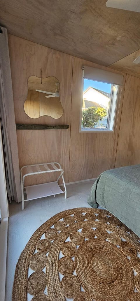 Kiwi Bach - Beachfront & Sunsets House in Northland