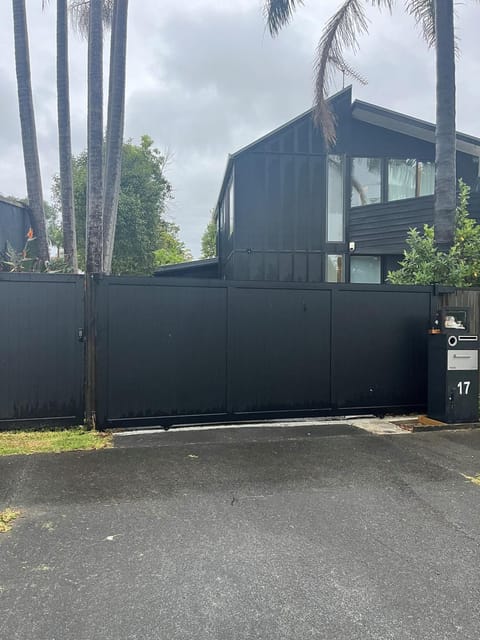 Property building, Neighbourhood, Street view