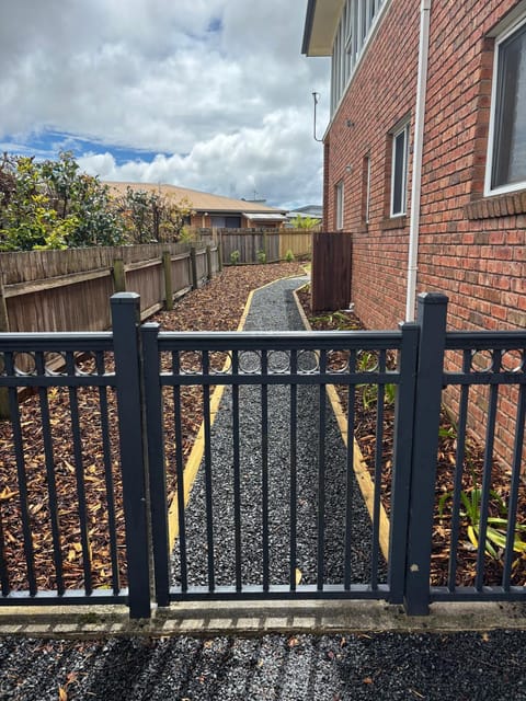 Stay - East Wynyard Beach Apartment in Wynyard