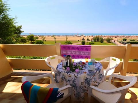 Balcony/Terrace, Seating area, Sea view, furniture
