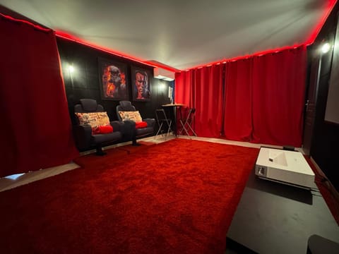 TV and multimedia, Living room