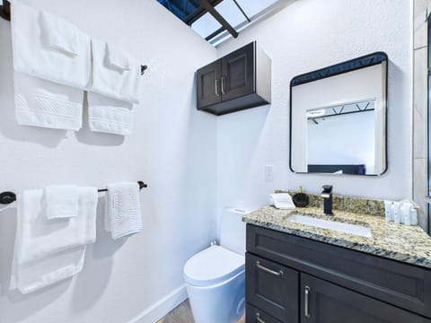 Bright Modern Loft by Port & Beaches -Unit 206 Hotel in Cape Canaveral