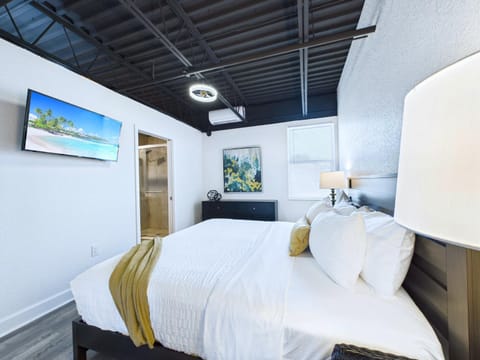 Bright Modern Loft by Port & Beaches -Unit 206 Hotel in Cape Canaveral