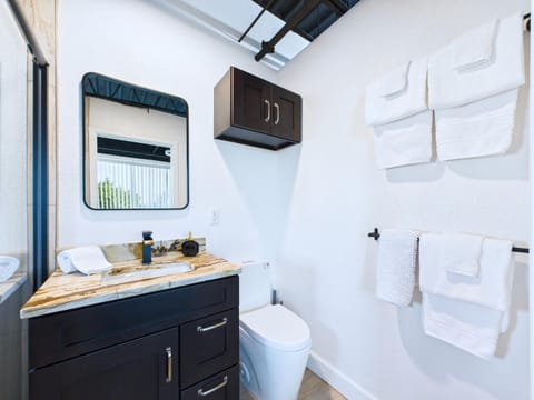 Rocket Launch View Loft Near Beach & Port-Unit 209 Hotel in Cape Canaveral