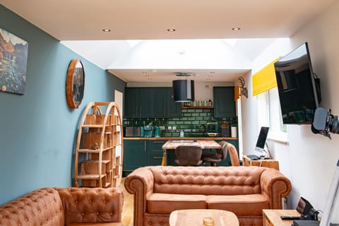 Schoolhouse 1 Cottage by Fairy Pool House in Scotland