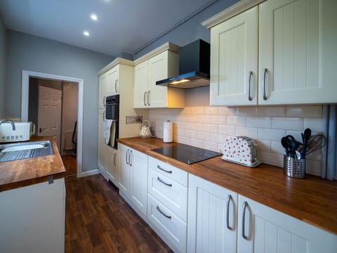 Whole Town House - Town centre! Apartment in Tamworth