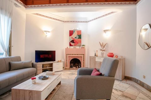 Communal lounge/ TV room, Living room