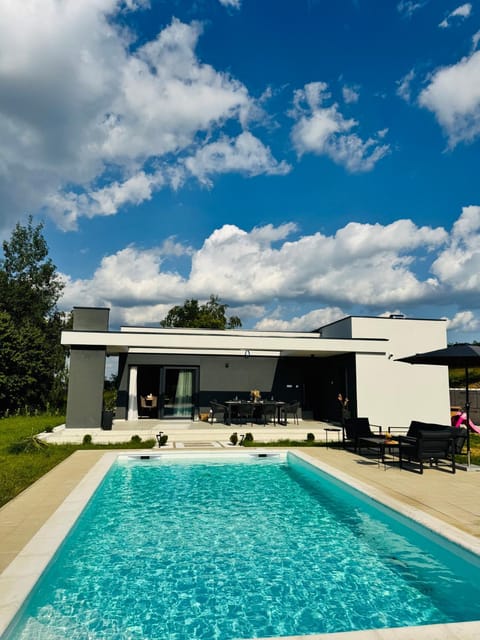 Day, Pool view, Swimming pool