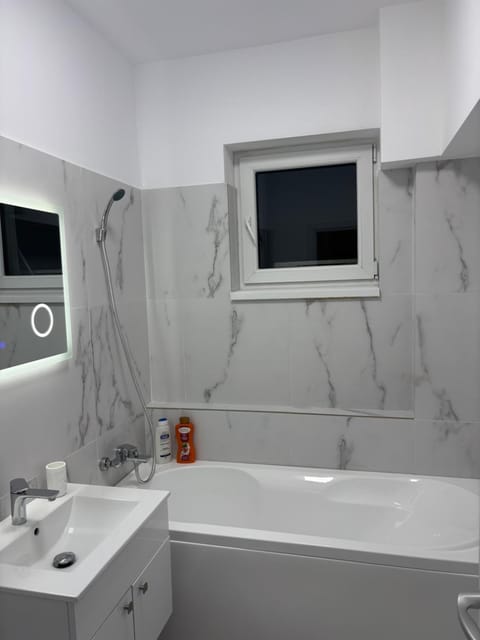 Happy Appartment Apartment in Craiova