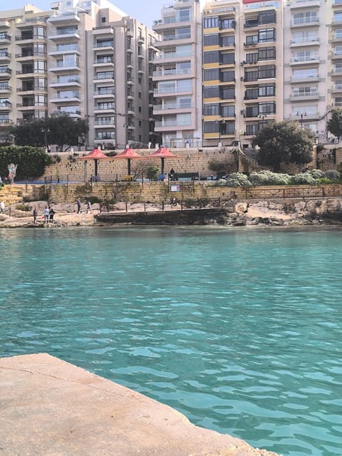 Тhree bedroom house "TEA" -with garage close to the sea -SLIEMA House in Sliema