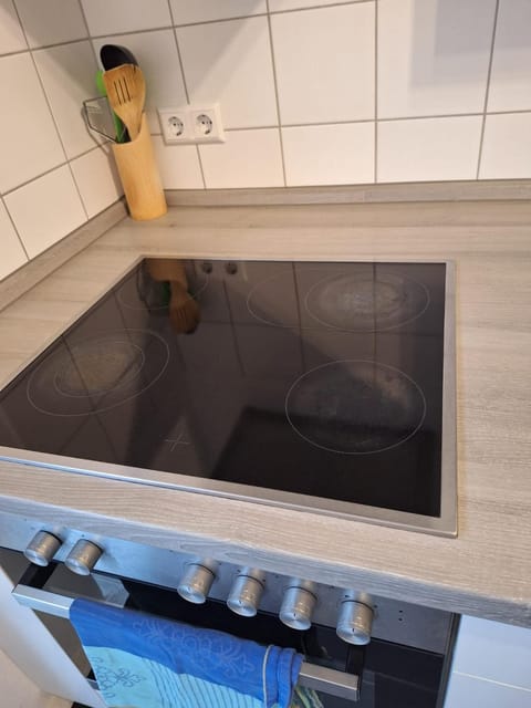 Middle privat Room 5 min walk from Railstation Vacation rental in Koblenz