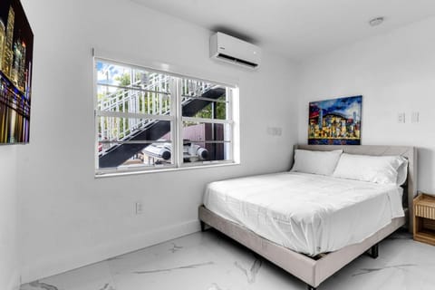 Brand new 2bedroom apartment with kitchen in Key Largo Apartment in Tavernier