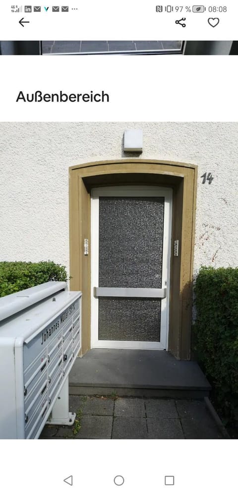 Big privat Zimmer 5 min walk from Railstation Vacation rental in Koblenz