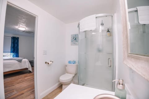 Grandma's Place - Steps from Downtown Sugarcreek House in Ohio