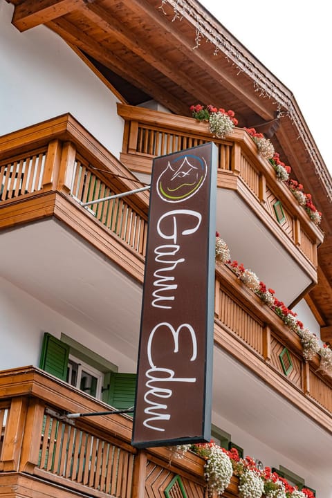 Garni Eden Hotel in Canazei