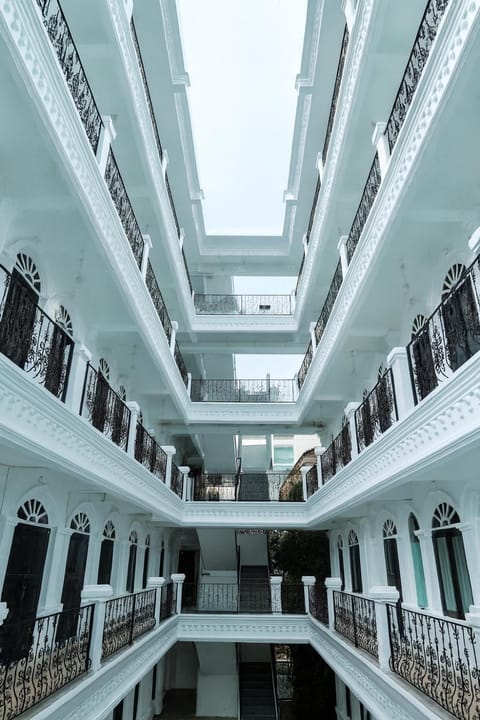 Property building, Day