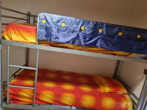bunk bed