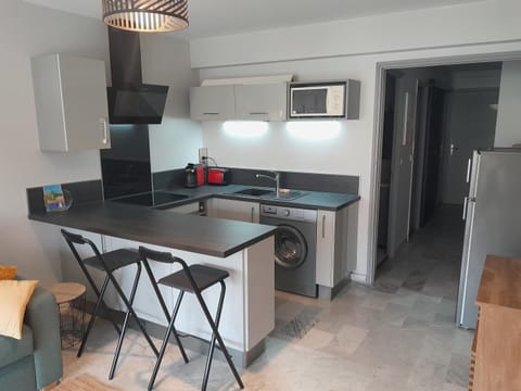 Appartement à 100m de la plage Apartment in Mandelieu-La Napoule