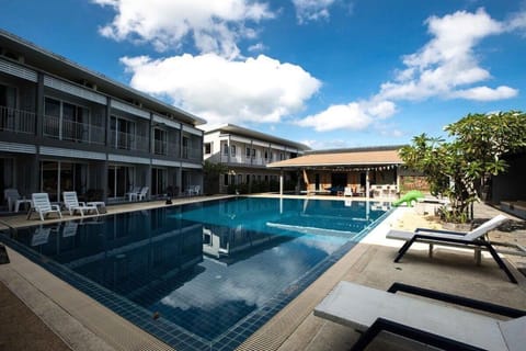 Property building, Facade/entrance, Pool view, Swimming pool