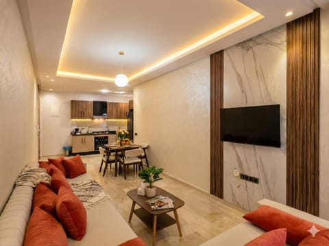Communal lounge/ TV room, TV and multimedia, Seating area