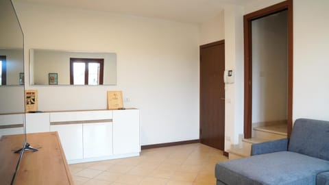 Relais Terre Divino 1 Apartment in Lake Garda