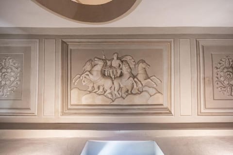 Bologna Centro 12 People and Terrace over 170 mq Apartment in Bologna