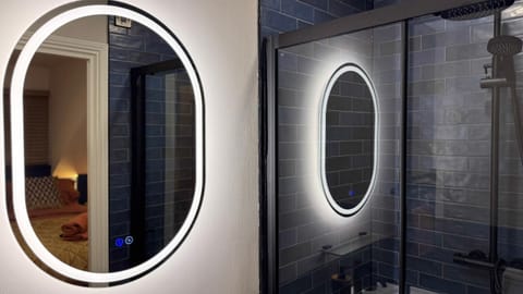 URBAN OAKS stylish city centre living Apartment in Londonderry