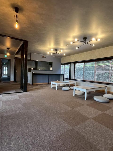 Communal lounge/ TV room