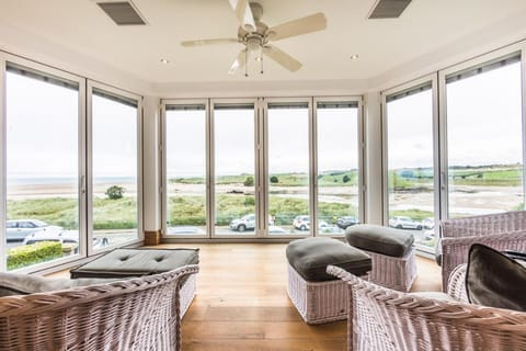 Seating area, Sea view