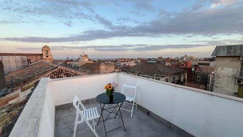 Patio, Day, View (from property/room), Balcony/Terrace, Balcony/Terrace, City view