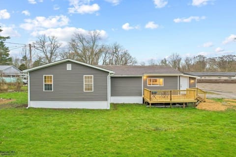 Corporate Cottage on Circle House in Ohio