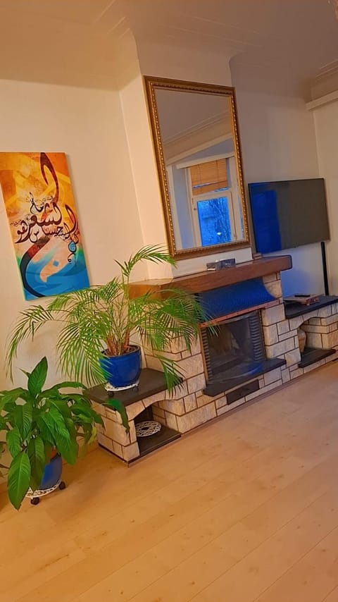 Cosy Sacré Cœur Apartment in Brussels