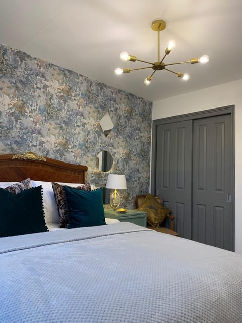 The Maisonette - Central Windermere, with parking Apartment in Windermere