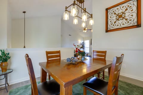 2 Mi to Town Bright Home with Deck in McDonough! House in McDonough