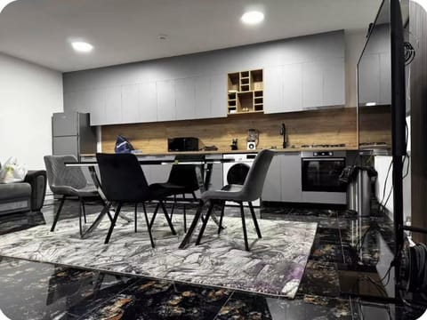 Apartament 1 Curte Parcare Privată Centru Apartment in Craiova