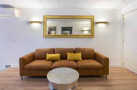 ºººIM La Latina-City Centre-WiFi-AC-SmartTVººº Apartment hotel in Centro