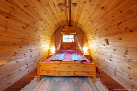 La Love Room de la forêt Luxury tent in Saint-Maximin-la-Sainte-Baume