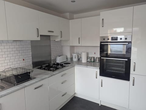 Broad Lane Vacation rental in Aylesbury Vale