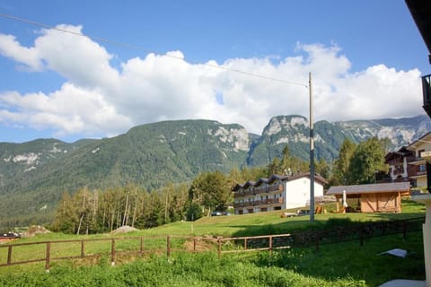 Bonetei 3 Apartment in Dimaro