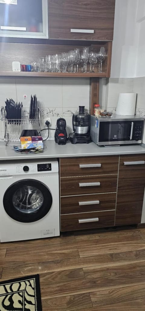 Coffee/tea facilities, toaster