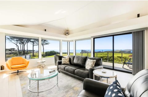 Coastal Tee Lodge by Sonoma Stays - Ocean Views House in Bodega Bay