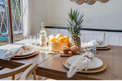 The Cozy Jamozy House in Laguna Beach