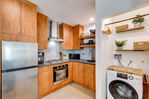 3 Mi to Old Pasadena Cozy Couples Studio with Pool Apartment in Altadena