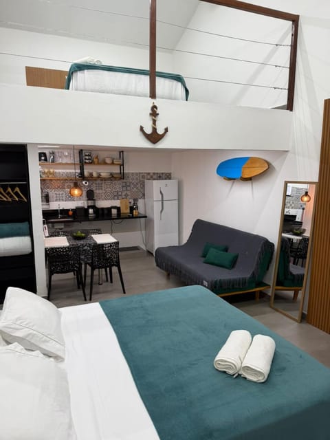 Seating area, Dining area, Bedroom
