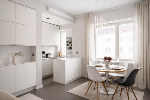 Kitchen or kitchenette, Dining area, Dinner, Dinner, kitchen, kitchen