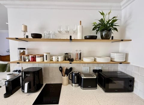 The Sultan Cottage Apartment in Stellenbosch